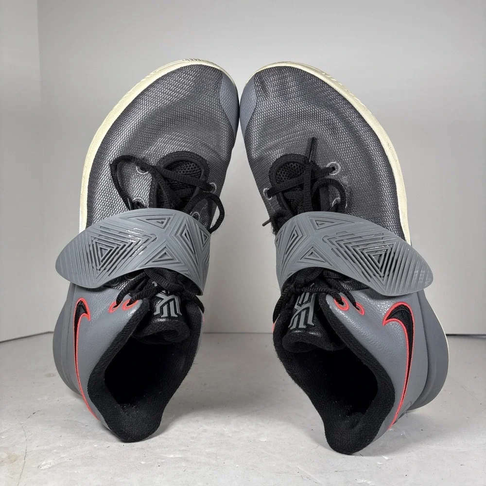 Size 11 Nike‎ Kyrie Flytrap III Cool Grey Sneakers BQ3060-010